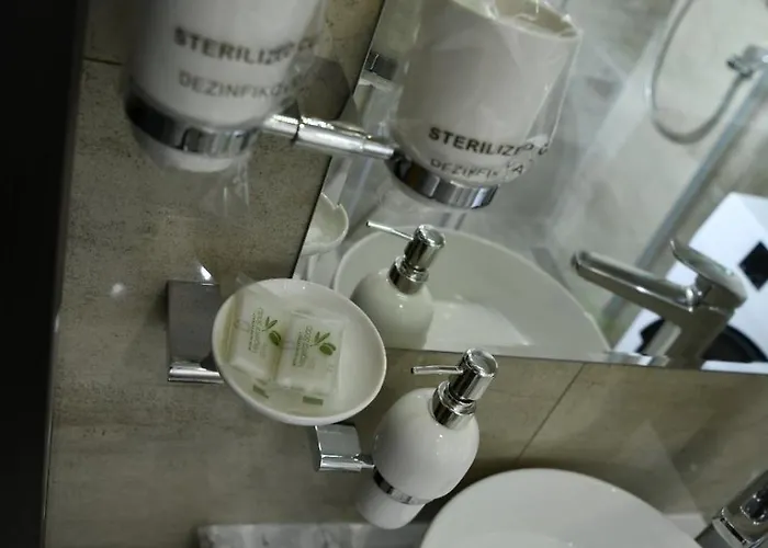 Viktor Lux דירה *