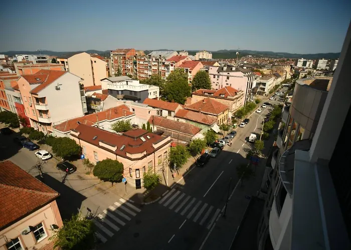 Viktor Lux דירה קרגיובאק